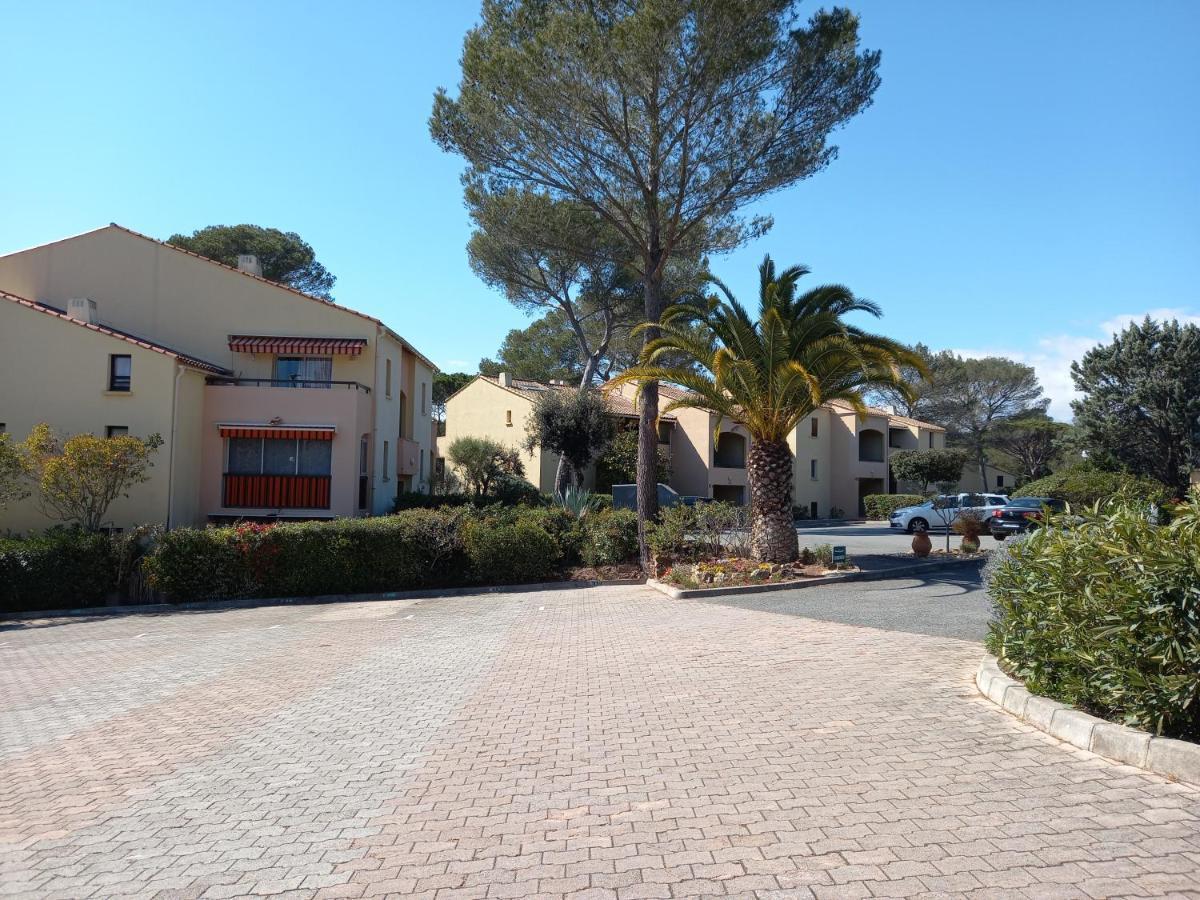 Les Hauts Du Golf Rez De Jardin Piscine Tennis Saint-Raphael (Var) Exterior foto
