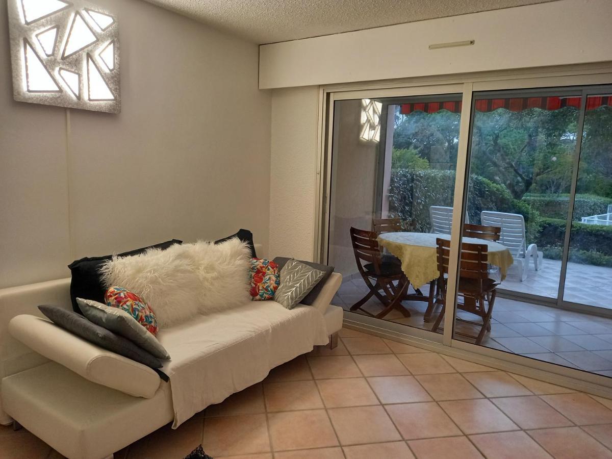 Les Hauts Du Golf Rez De Jardin Piscine Tennis Saint-Raphael (Var) Exterior foto