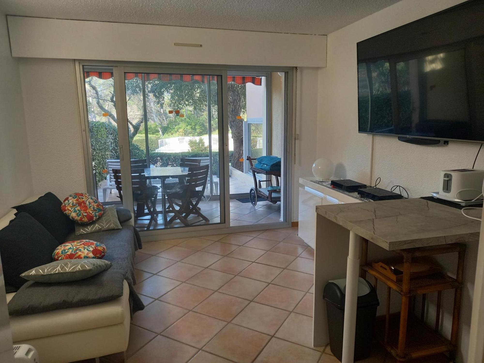 Les Hauts Du Golf Rez De Jardin Piscine Tennis Saint-Raphael (Var) Exterior foto
